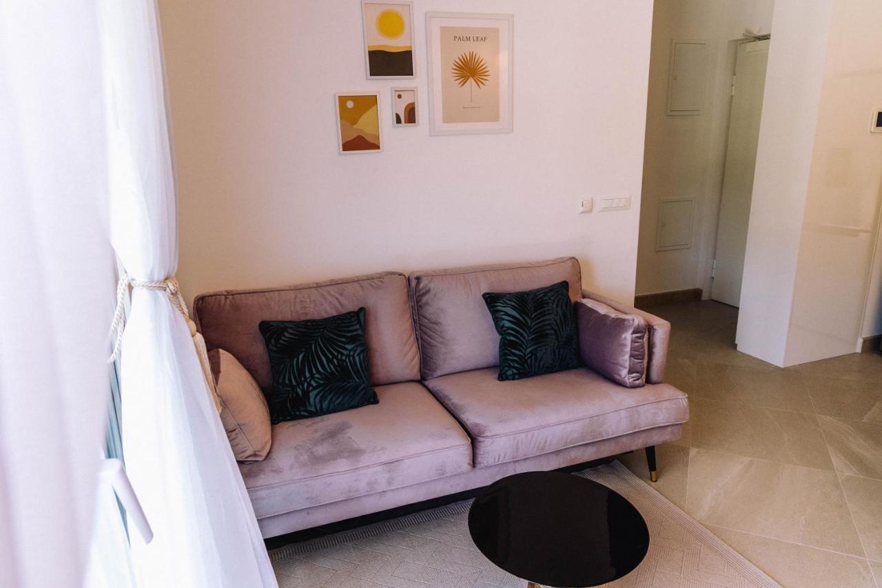 Brand New & Comfort Apartment L & L ,Free Parking + Close To Beach Дубровник Екстериор снимка